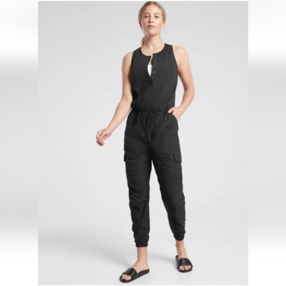 Athleta Canopy Parachute Sleeveless Jumpsuit Black Size M
